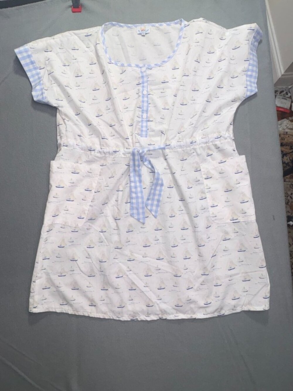BBS Busy Bee Smocks! Women's Sailboat Watercolor Cover-Up Kaftan size Large